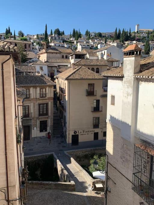 Cosy Flat/Nearly Touching Alhambra/Great Views Lägenhet Granada Exteriör bild